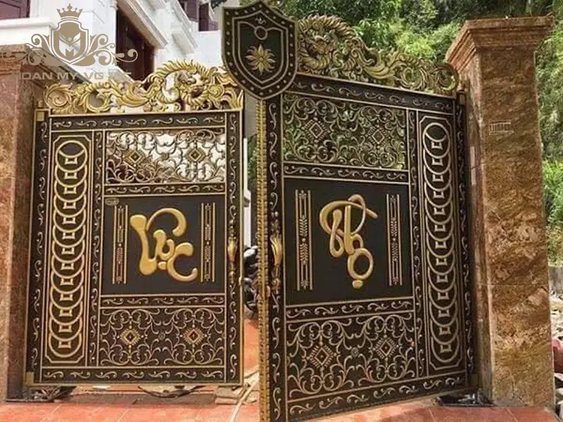 cổng nhôm đúc đơn giản
