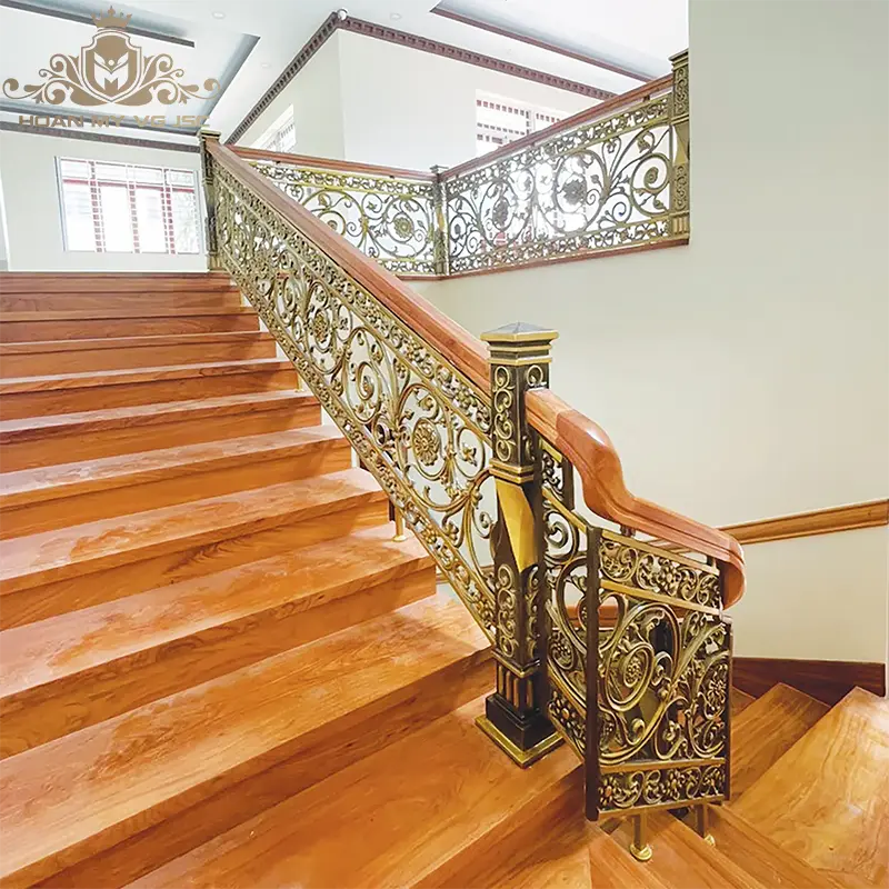 cầu thang nhôm đúc chân không