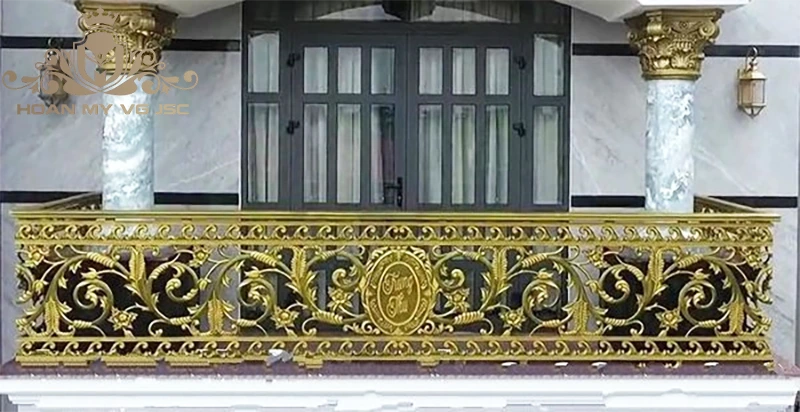 mẫu lan can nhôm đúc đẹp