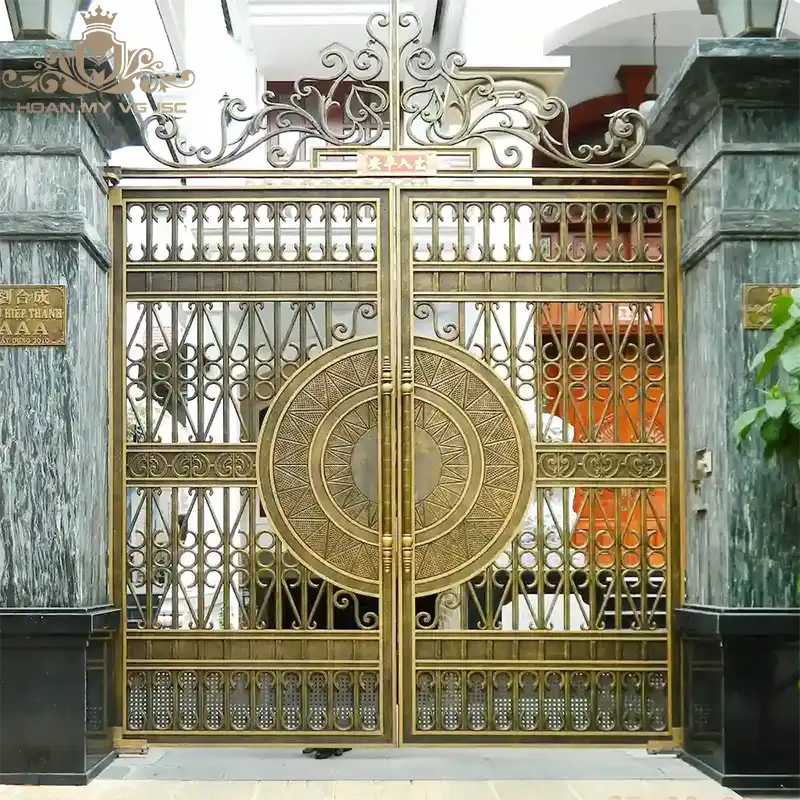 cổng trống đồng